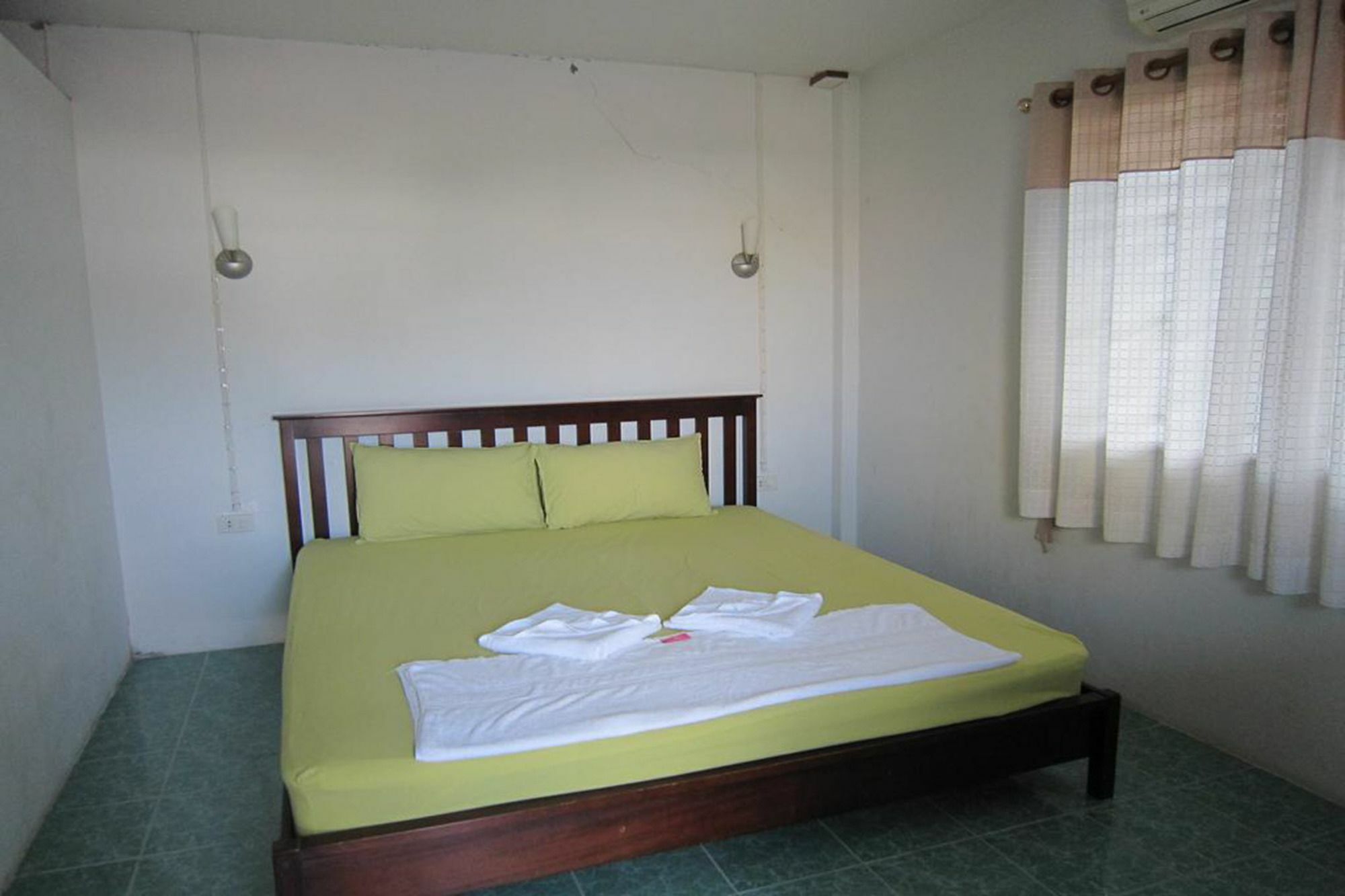 Run'S Bed & Breakfast Krabi town Kültér fotó